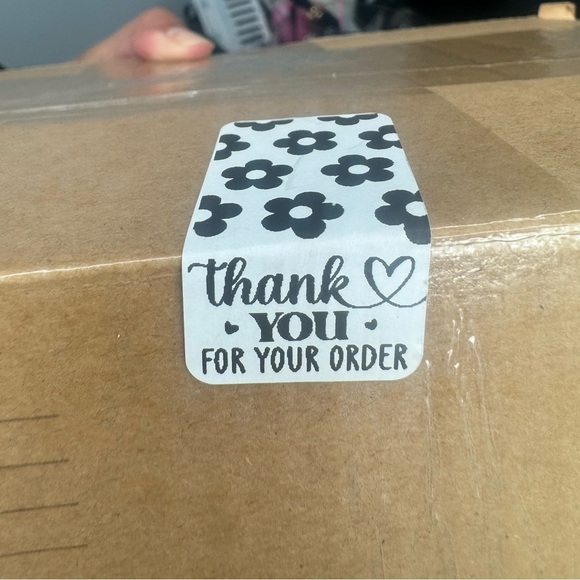 100 Floral Soft Edge Rectangle Thank You Stickers | thank you for your order - Picture 2 of 5